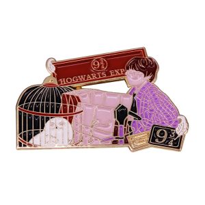 Wizarding World Train Platform Baggage Brooch