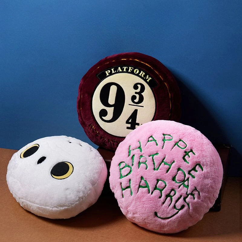 Harry Potter Hagrid’s Cake Hedwig Nine and Three-Quarters Throw Pillows - Image 2